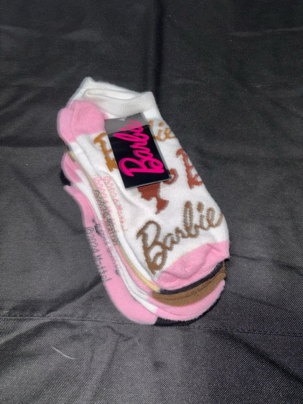 Barbie No-Show Socks in White, Pink & Brown Script